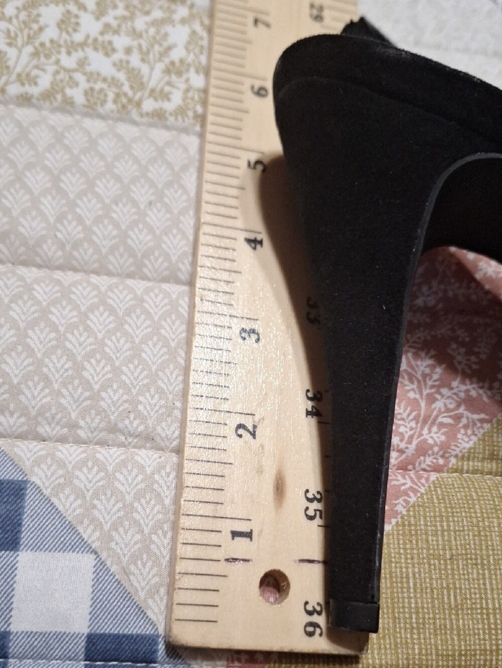 GUESS Black Open-Toe Slingback Heels with Gold Accent - Picture 11 of 11